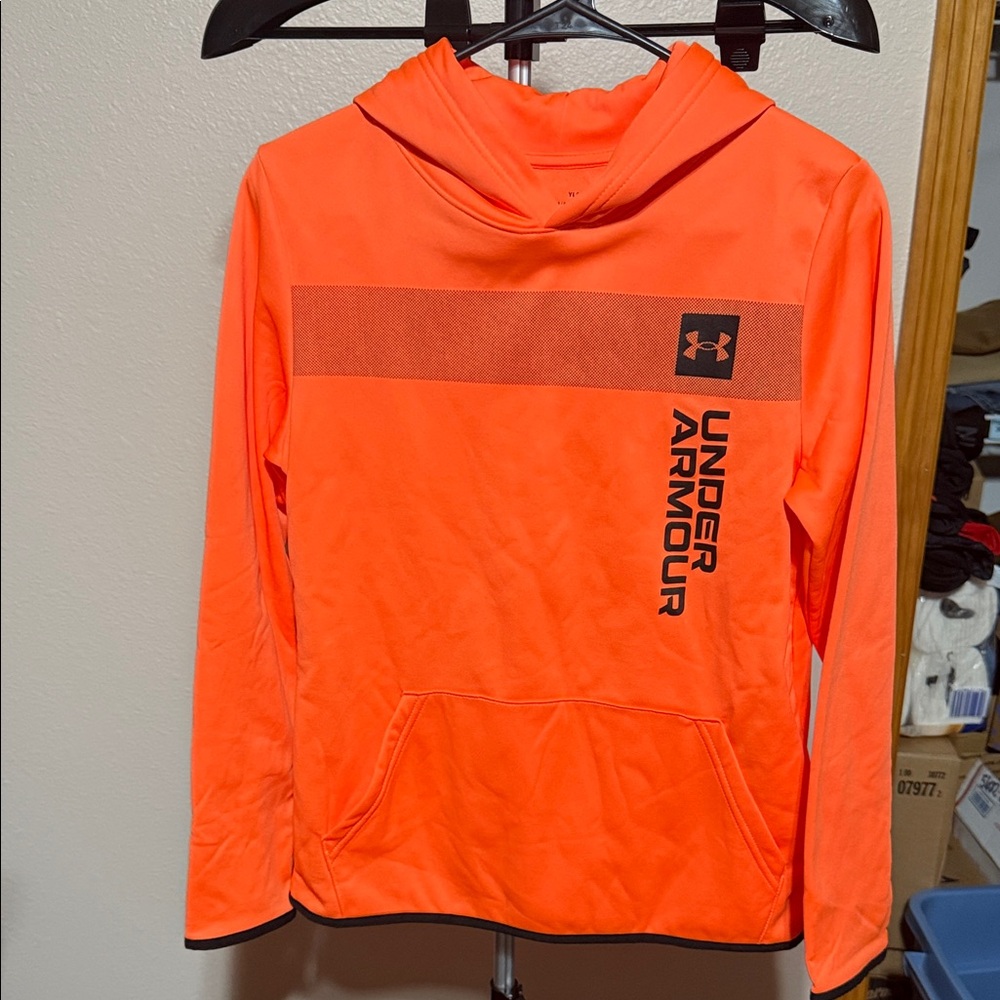 Under Armour Vibrant Orange‎ Pullover